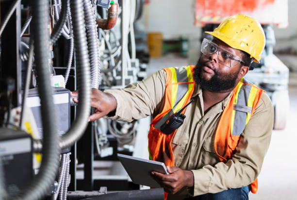 Best Electrical Contractors for Businesses  in Dover, FL